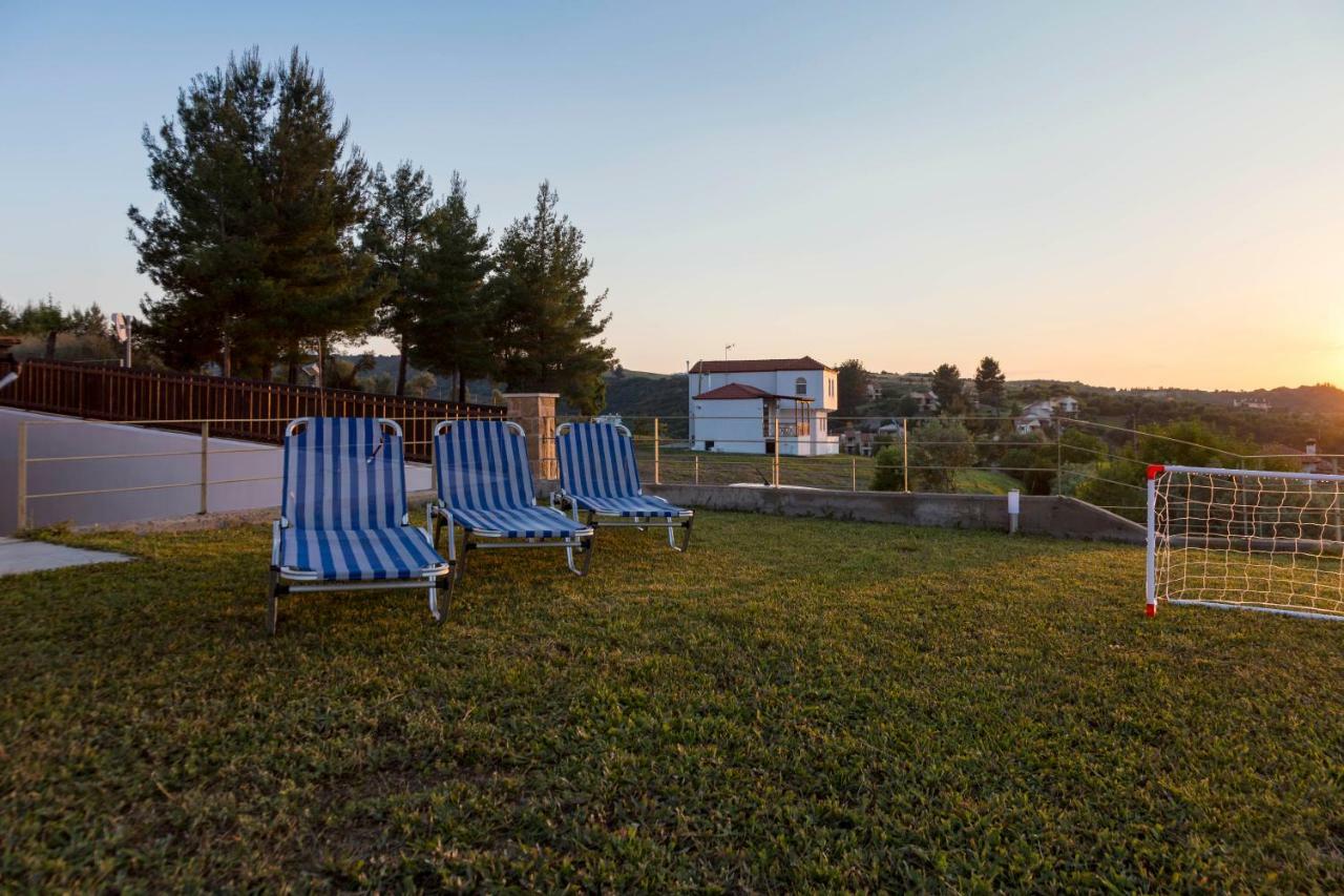 Villa Rossa Hanioti Buitenkant foto